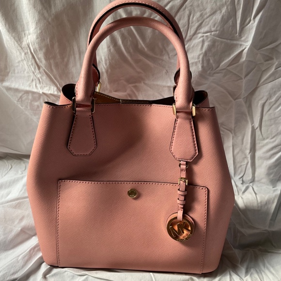 (NWT) Michael Kors Greenwich Bicolor Grab Bag Tote, Purse Cinder/Dusty Rose - Picture 15 of 16